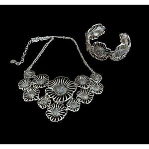Talbots Filigree Bib Necklace Cuff Bracelet Flowers Pave Silver Tone 21”
